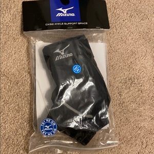 Mizuno Ankle Braces